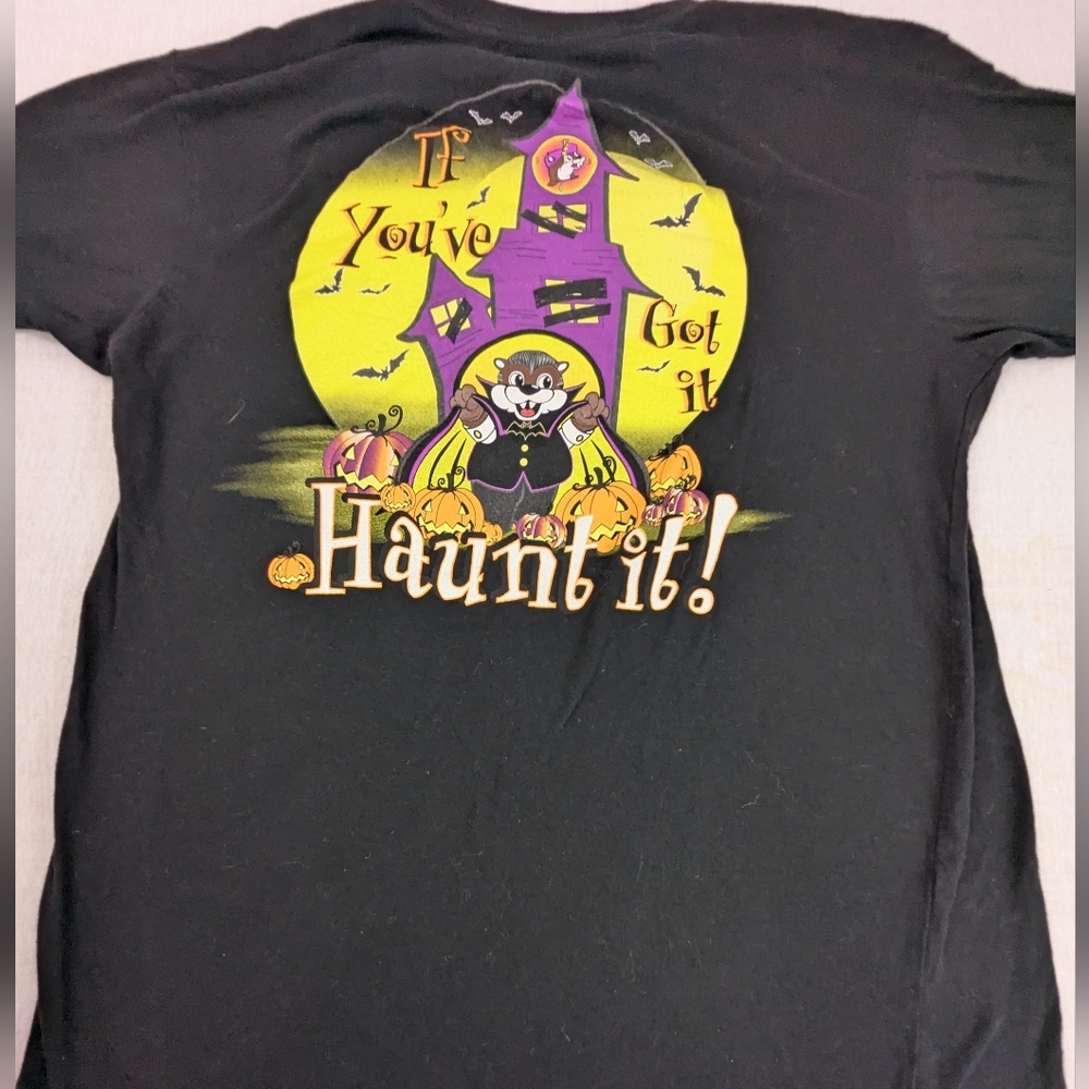Buc-ee's If You've Got It, Haunt It Halloween Beaver Vampire Black Tee Medium - Picture 6 of 8